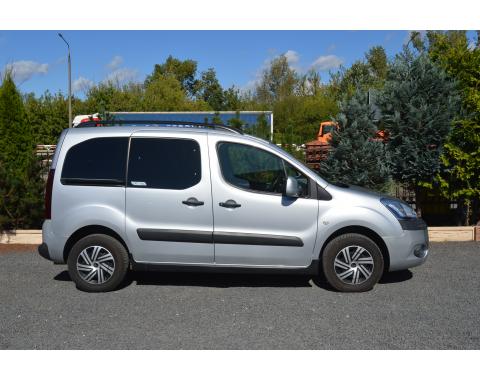 Citroen Berlingo 2015 87 tys km Srebrny XTR do przewozu osoby niepełnosprawnej